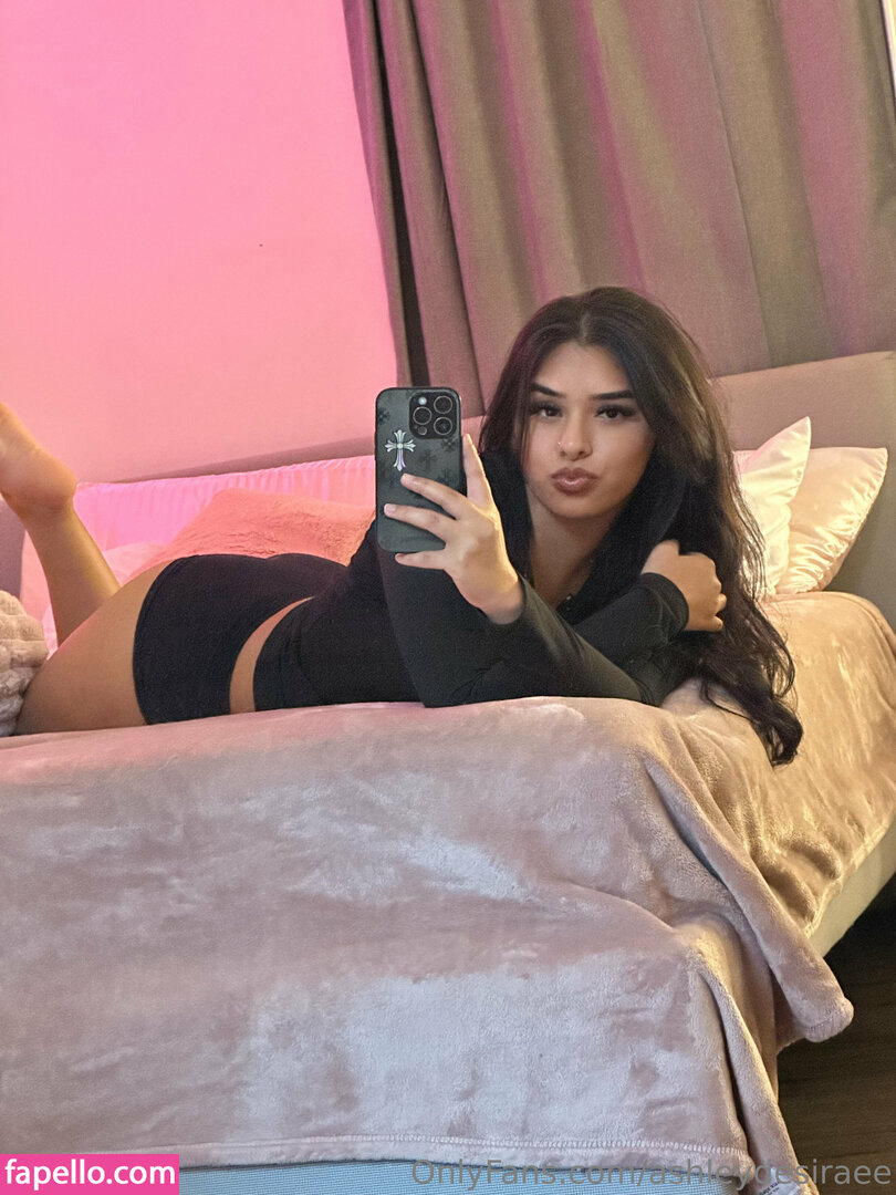 ashleydesiraee-1