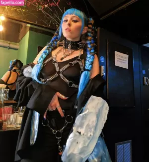 ashnikko thumbnail #1654791