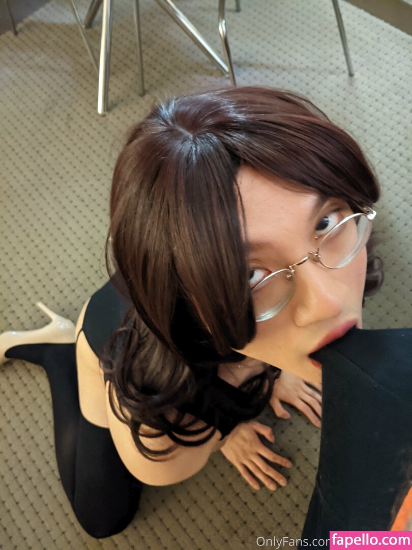 asiansissycd-3