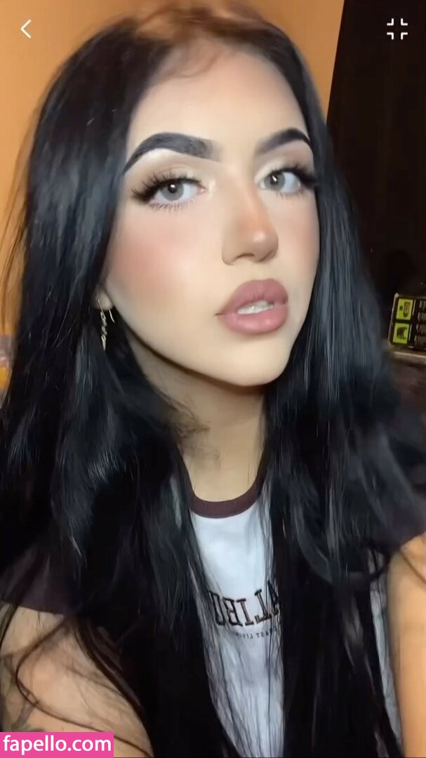 ASMR Cailin-1