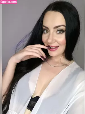 asmr-kate-lullaby thumbnail #1392995