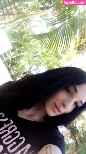 aublack thumbnail #1459039