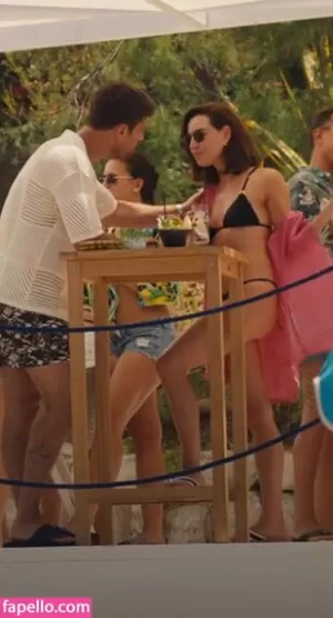 aubrey-plaza thumbnail #176075