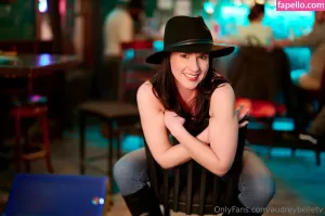 audreybelletv thumbnail #3702373