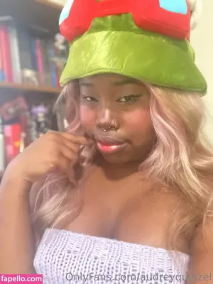 audreyquinzel thumbnail #3470619