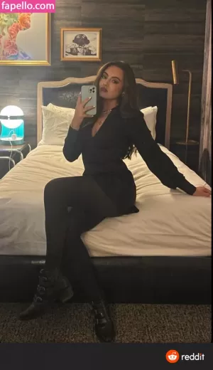 ava-allan thumbnail #1331547