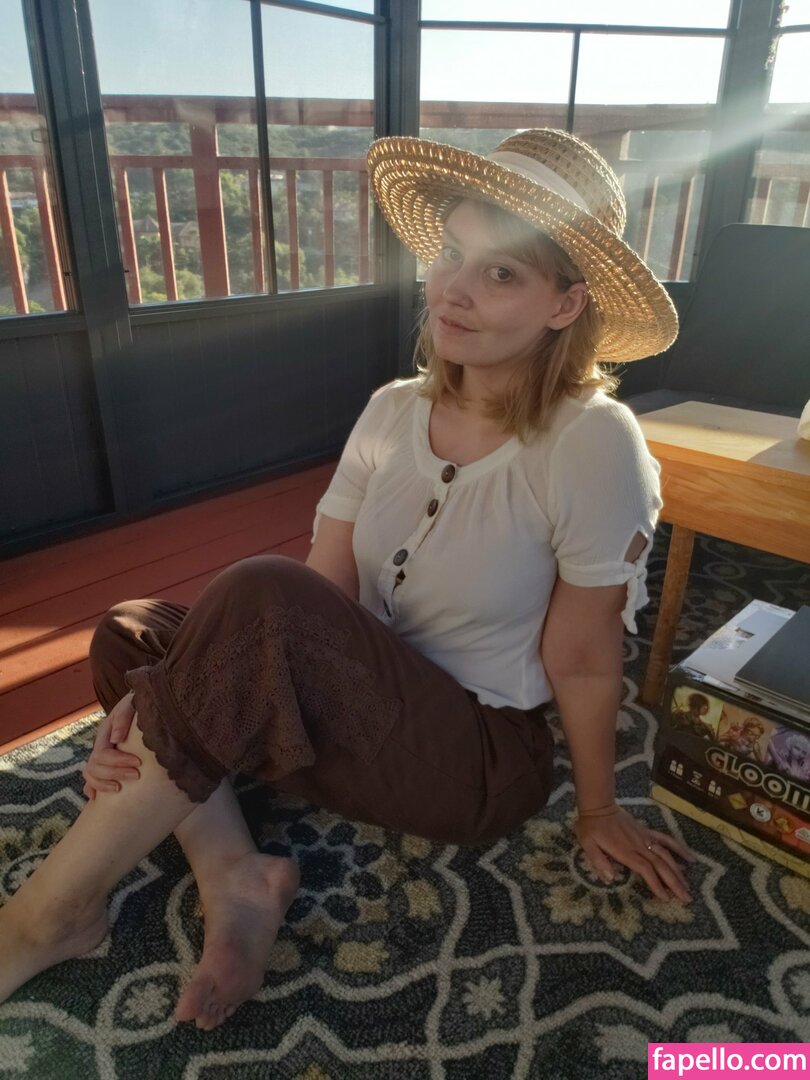 Avalon Zuercher-3