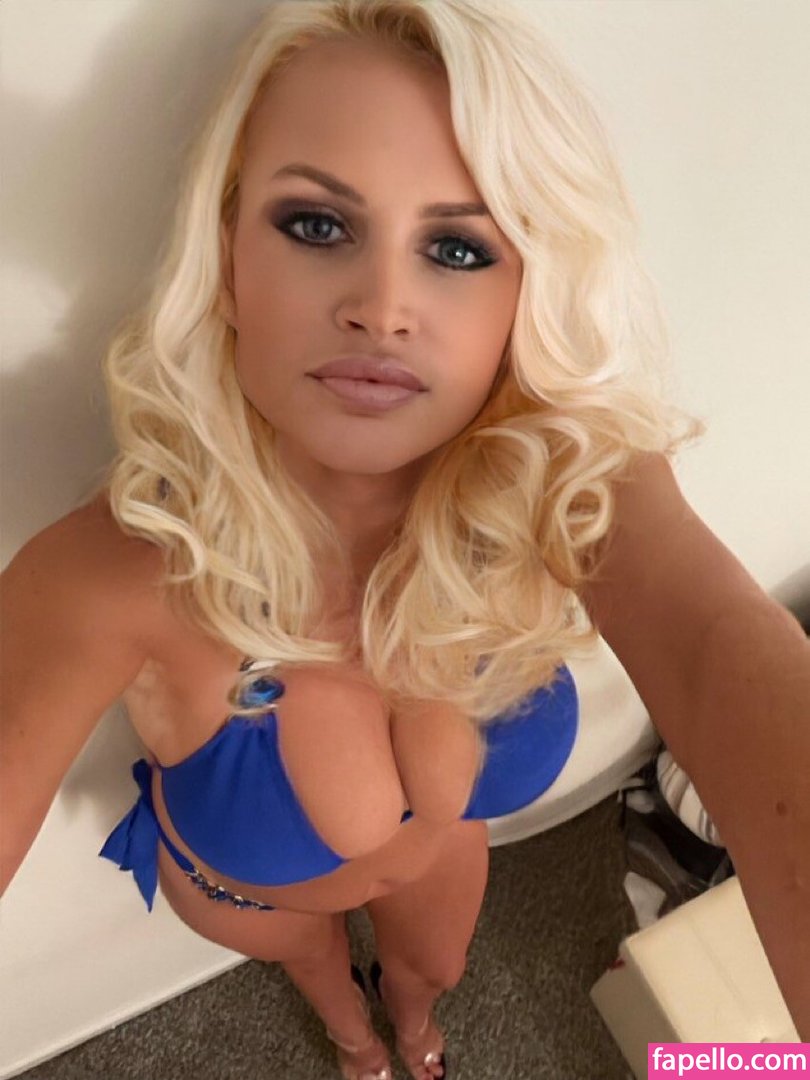 AvaLynn Daniels-2