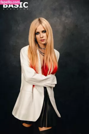 avril-lavigne thumbnail #54784