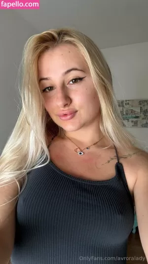 avroralady thumbnail #6111686