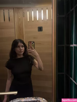 aygela thumbnail #6113408