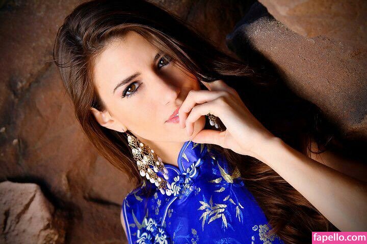 Azrael Renee-2