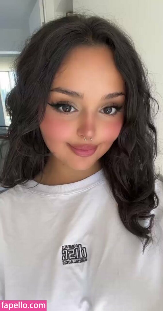 Baby Faced Hoe-1
