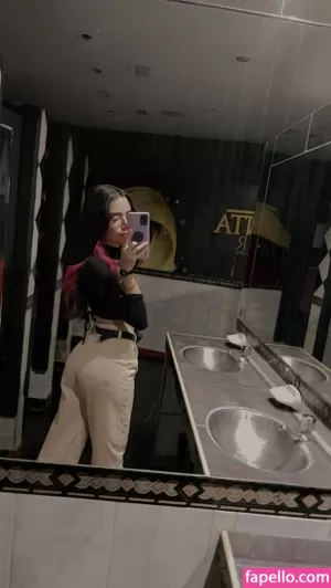 badlovelyxx thumbnail #817664