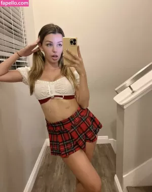 becca-bangs thumbnail #1026857