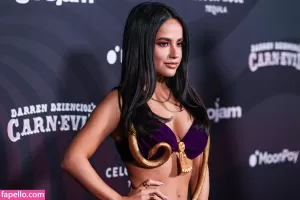 becky-g thumbnail #537398