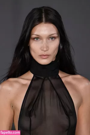 bella-hadid thumbnail #1044480