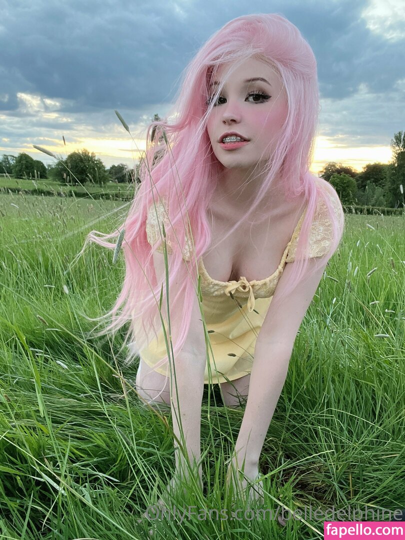 belle-delphine – I Nudes – Celeb Nudes