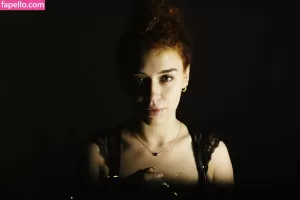 belle-devereux thumbnail #3460293