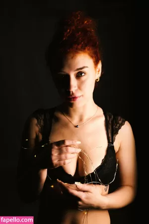 belle-devereux thumbnail #3460292