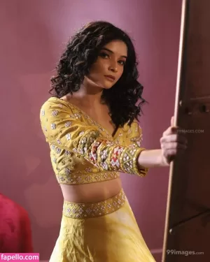 bhavika-sharma thumbnail #3427589