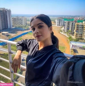 bhavika-sharma thumbnail #3427544