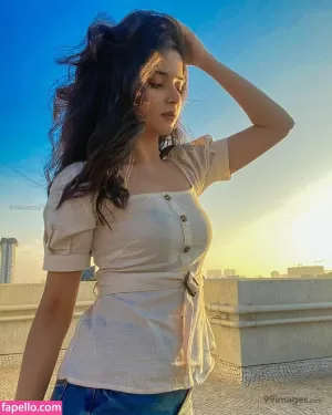 bhavika-sharma thumbnail #3427541