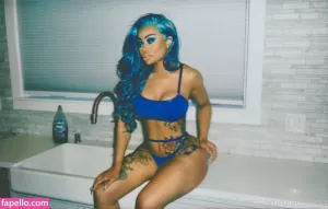 blacchyna thumbnail #628511