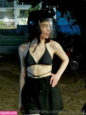black-roseeeeee thumbnail #5365760