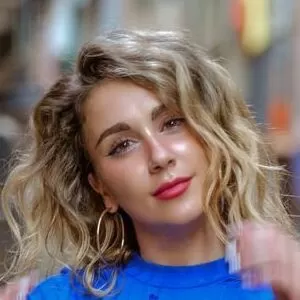 blonde-power thumbnail #3694210
