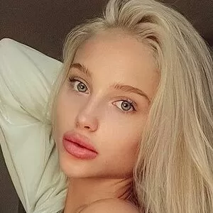 blondeee-barbie-21 thumbnail #1692079