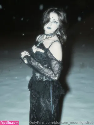 blossom-moonlightfree-3 thumbnail #6281216