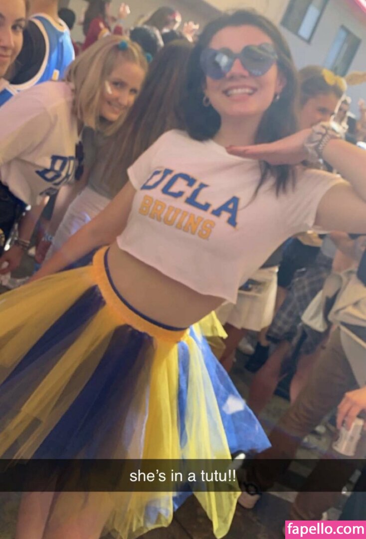 brett-cooper – I Nudes – Celeb Nudes