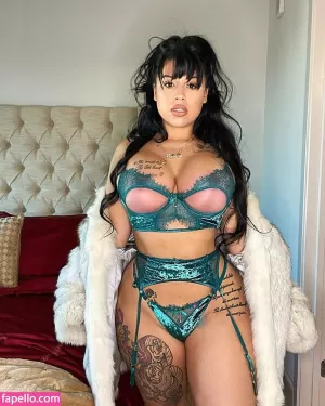 brilliantly-divine thumbnail #1702144