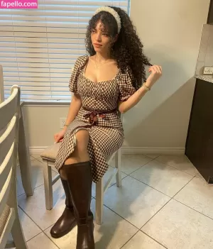 brittany-venti thumbnail #159828