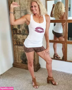 brooke-baker thumbnail #5103657