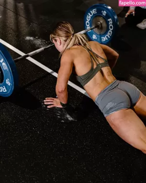 brooke-wells thumbnail #1704889
