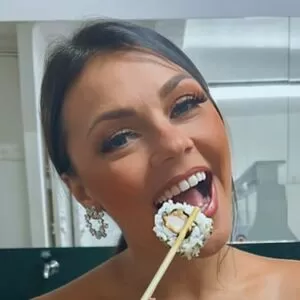 bruna-louise thumbnail #5582654