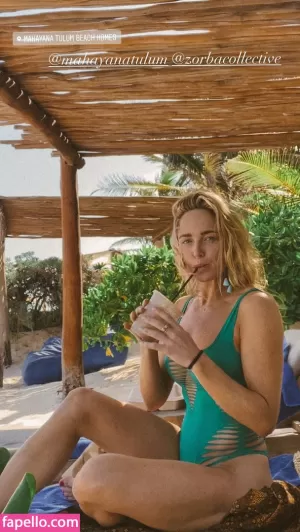 caity-lotz thumbnail #1712233