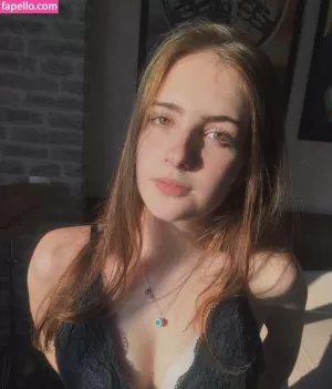 camila-moroz thumbnail #1714086