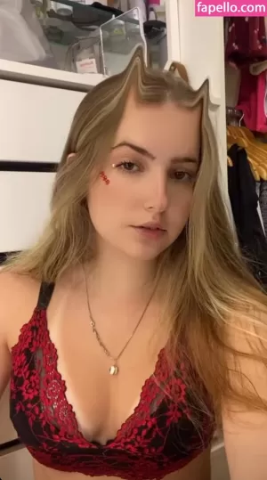 camila-moroz thumbnail #1714089