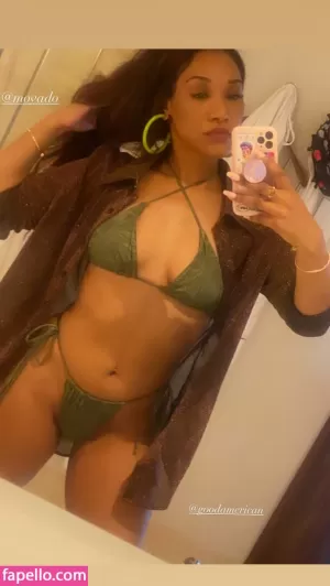 candice-patton thumbnail #155271
