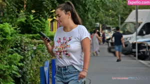 candid-bralessday thumbnail #5456154