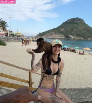 caputile thumbnail #1482063