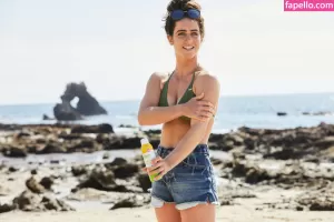caroline-marks thumbnail #6057509