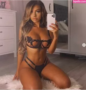 cchloelizabeth thumbnail #1449215