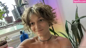 charliecryys thumbnail #6083440