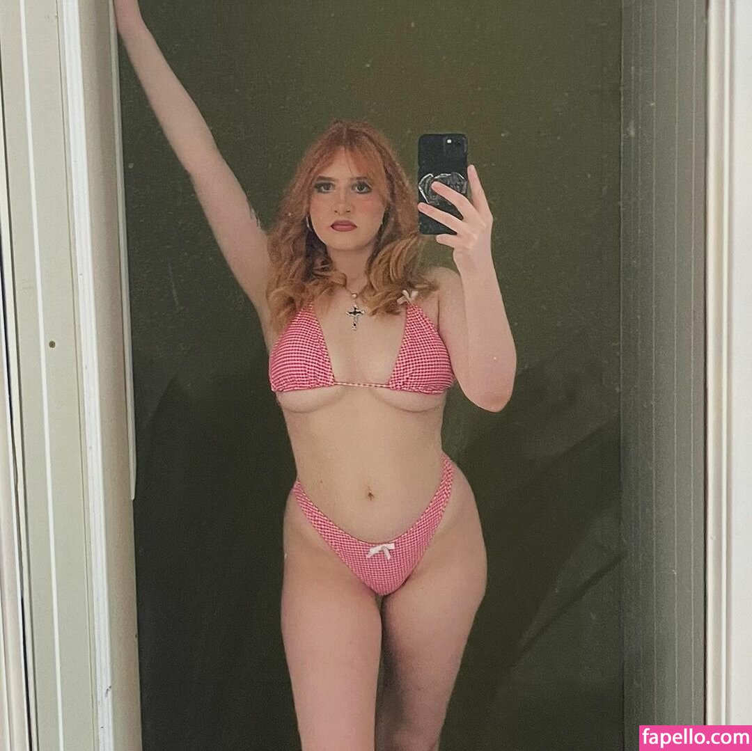 Cherryy.lanee-2