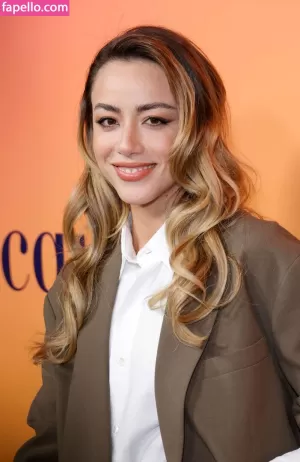 chloe-bennet thumbnail #232530