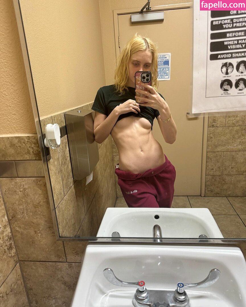 Chloe Cherry-2